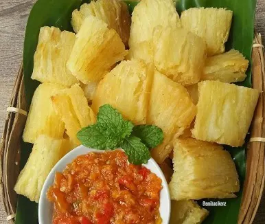 Ubi Nuabosi (source: seindotravel.com) | Traditional Foods in East Nusa Tenggara | IndonesiaJuara Trip