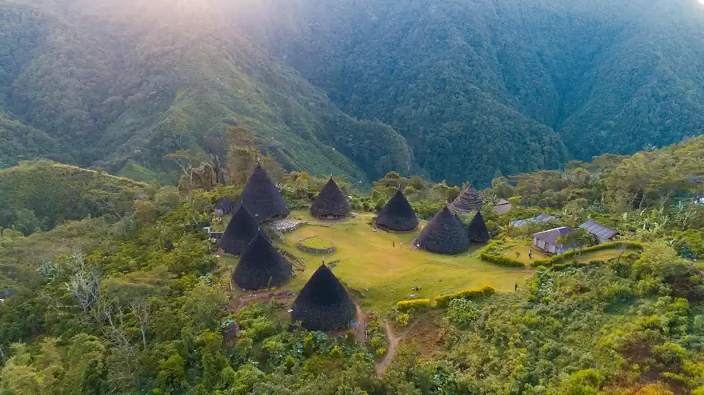 Wae Rebo Flores | Private Trip Wae Rebo | IndonesiaJuara Trip
