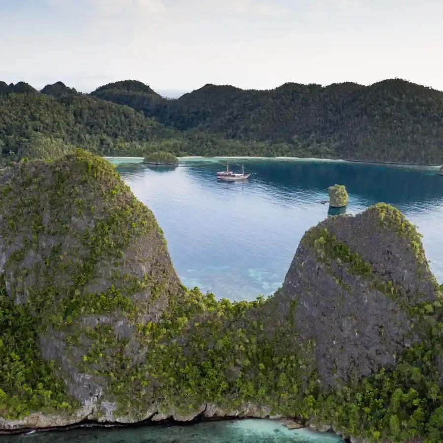 Pulau Wayag Raja Ampat