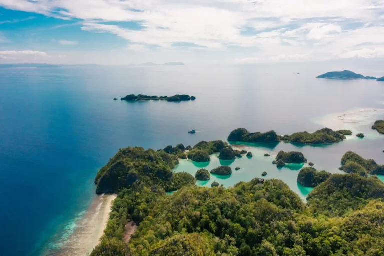 9 Best Beach In Raja Ampat You Should To Visit