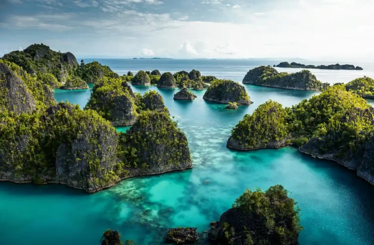 4 Main Islands In Raja Ampat You Must Visit!