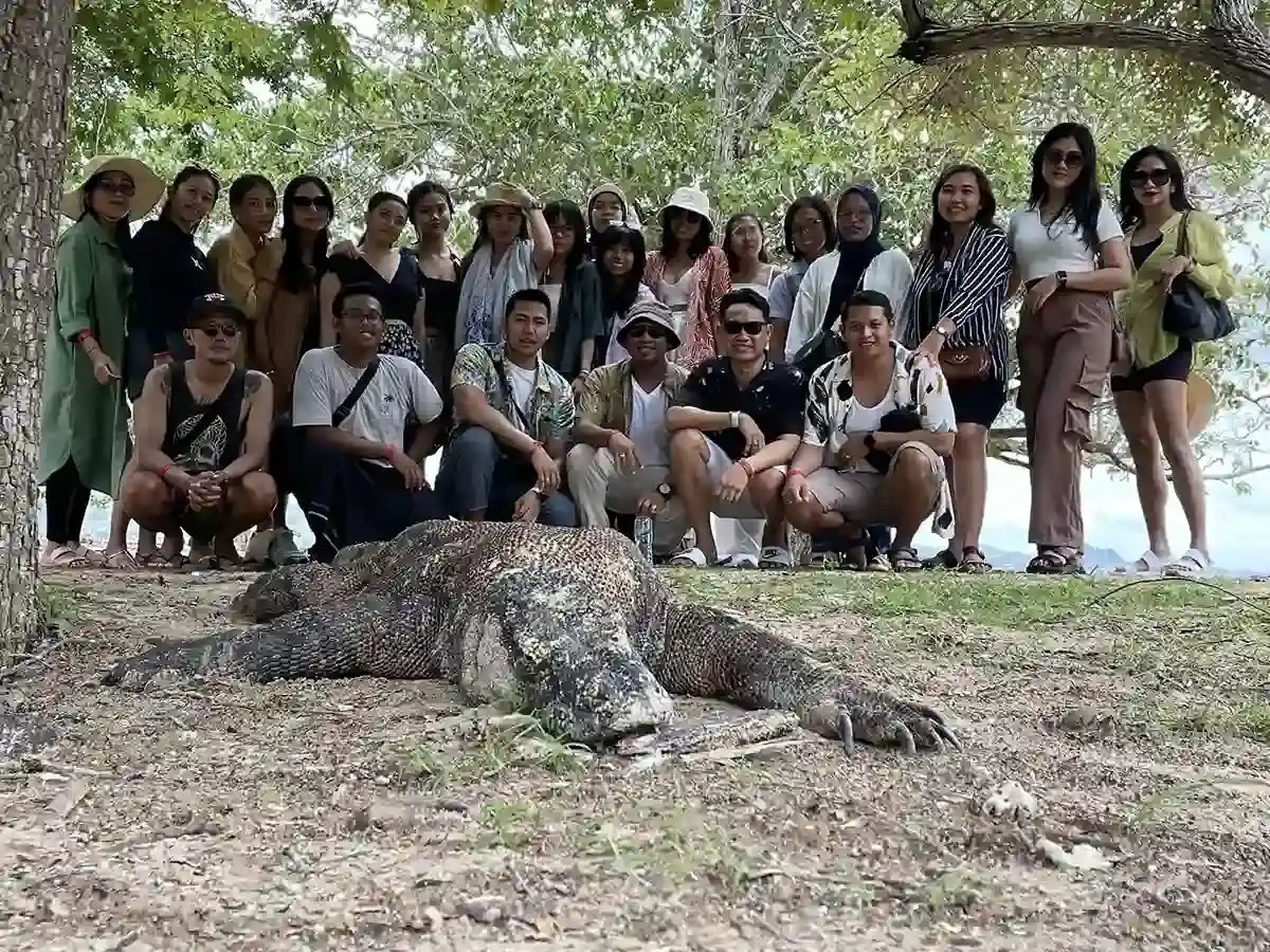 Komodo Island Tour with IndonesiaJuara Trip