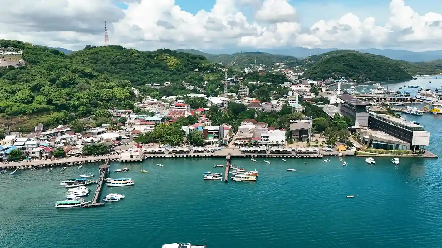 Kampung Ujung in Labuan Bajo | IndonesiaJuara Trip