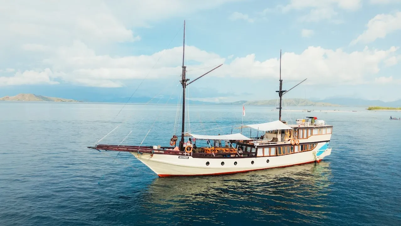 Alfathran Boat Charter Phinisi | Alfathran Exterior Exterior | IndonesiaJuara