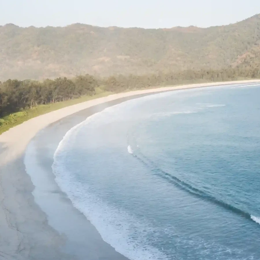 Tarimbang Beach in East Sumba | Indonesia Juara Trip