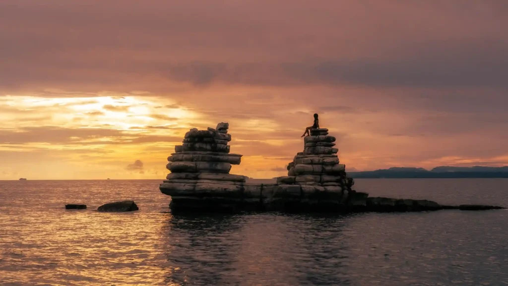 Stacked Stones Misool | Misool Tour | IndonesiaJuara Trip