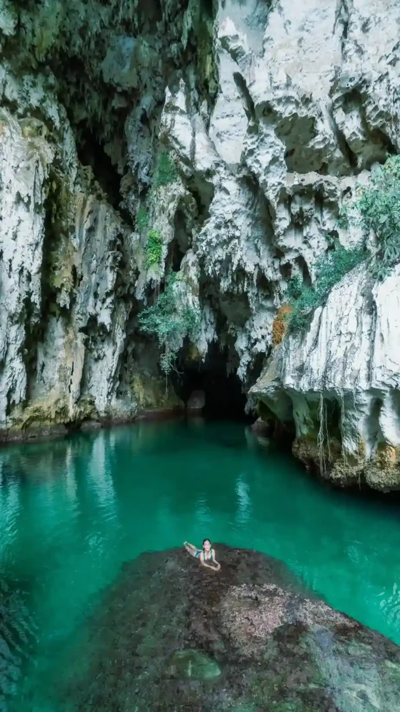 Keramat Cave Misool Raja Ampat | Misool Tour | IndonesiaJuara Trip