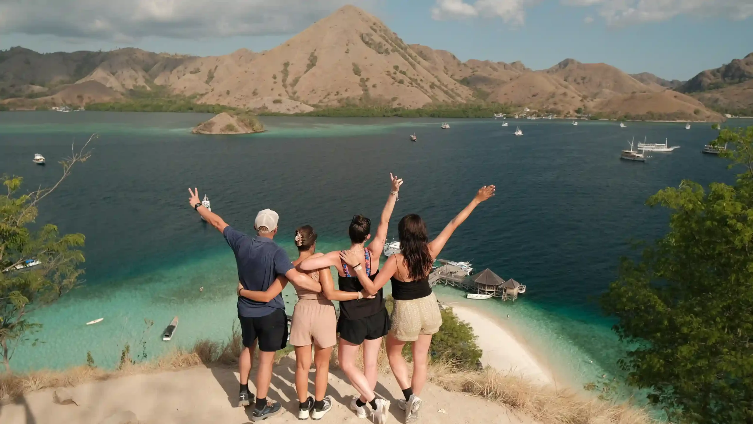 Kelor Island Labuan Bajo | Labuan Bajo Tour | IndonesiaJuara Trip