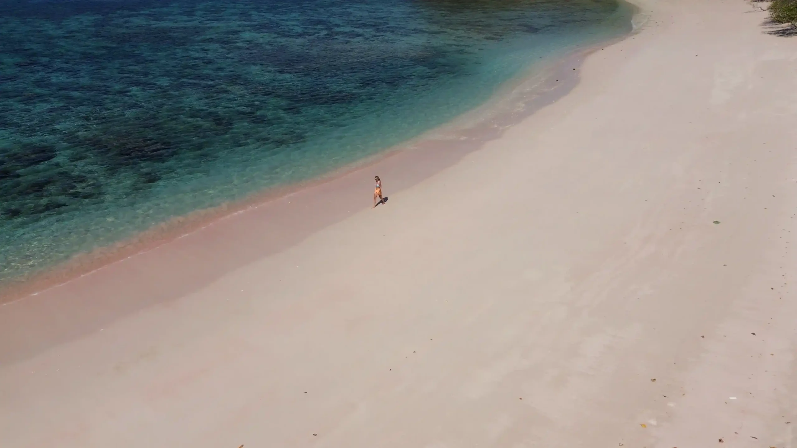 Long Beach Labuan Bajo | Labuan Bajo Tour | IndonesiaJuara Trip