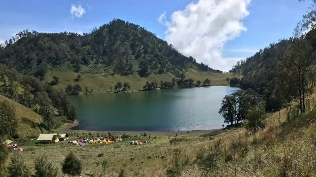 Ranu Kumbolo Bromo Tengger Semeru National Park | (Source: tripadvisor.co.id | Gitz)