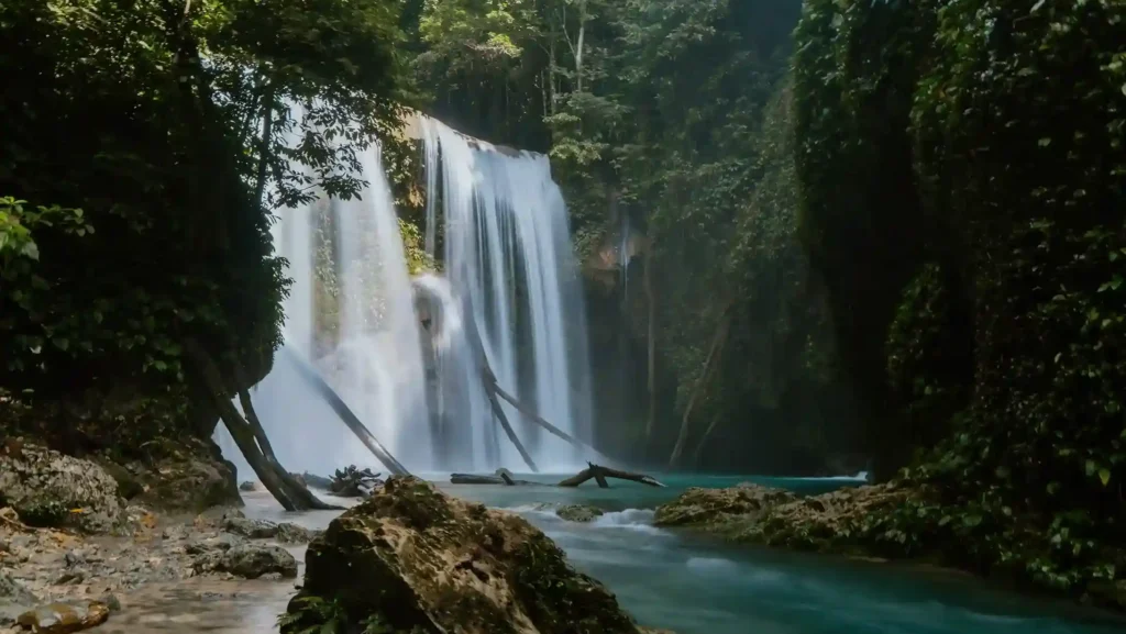 Laumarang Waterfall Luwuk Banggai | Luwuk Banggai Tour | IndonesiaJuara Trip