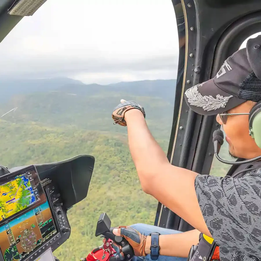 Private Helicopter | Helicopter Tour Packages in Komodo Island | IndonesiaJuara Trip