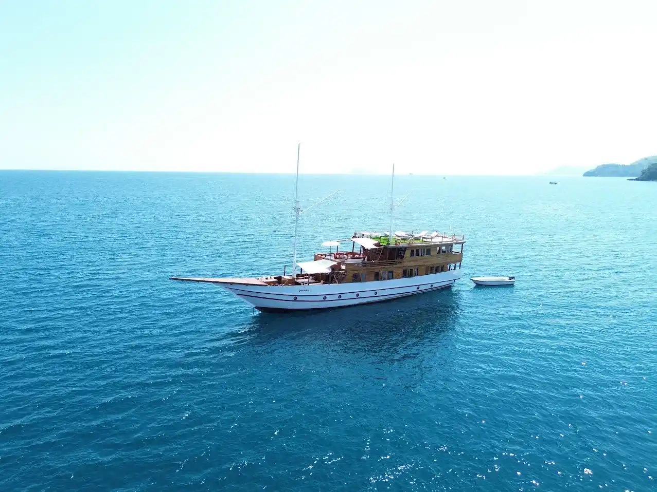 Magika Boat Charter | Magika Exterior | Indonesia Juara
