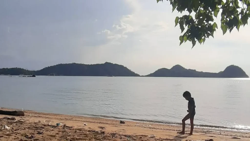 Wae Rana Beach Labuan Bajo (Source: Google Maps | Suyanto Boys)