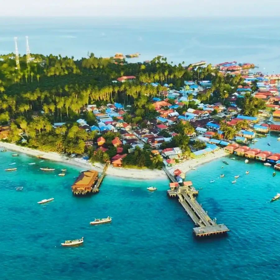 Derawan Island | Derawan Tour | IndonesiaJuara Trip