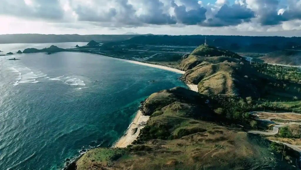 Mandalika Lombok | Super Priority Destination in Indonesia | (Source: Unsplash | Afif Ramdhasuma)