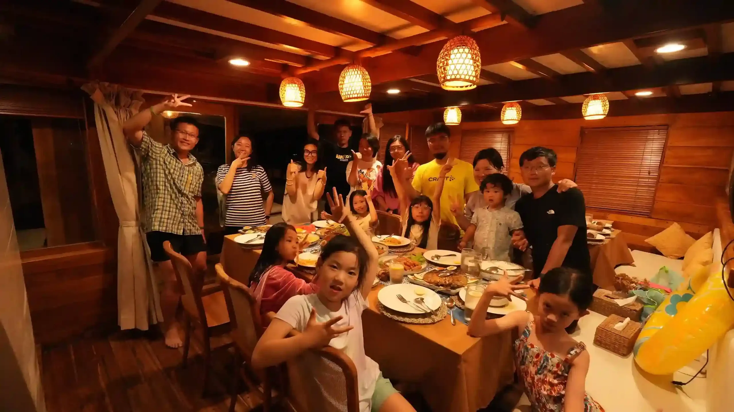 How Many People Can Join an Open Trip Labuan Bajo? Find Out Here!