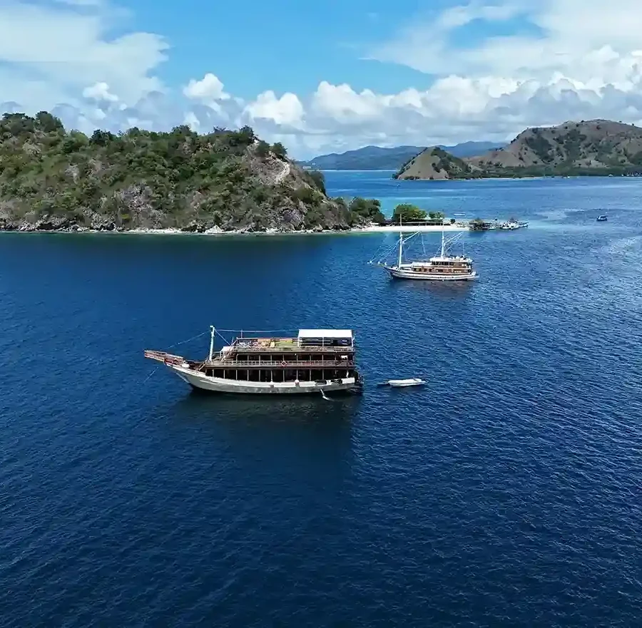 Sailing Labuan Bajo | Labuan Bajo Tour | IndonesiaJuara Trip
