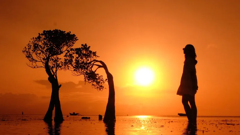 8 Best Sunset Spots in Sumba with Aesthetic Views