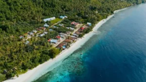 Poganda Beach Luwuk Banggai | Luwuk Banggai Tour | IndonesiaJuara Trip