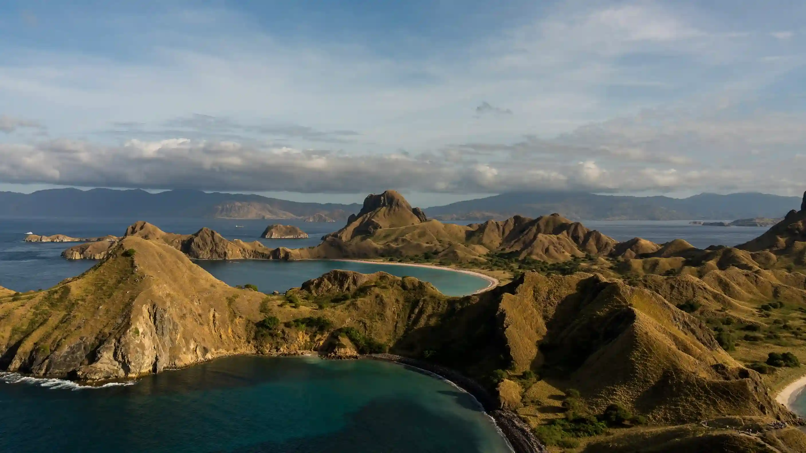How to Get to Labuan Bajo: Complete Guide to Routes, Transportation & Travel Tips