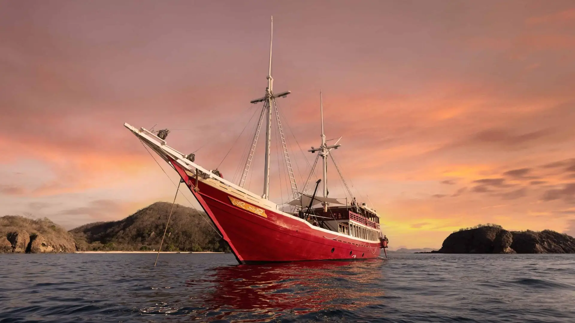 Seven Seas Liveaboard exterior in Raja Ampat