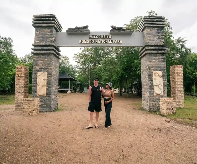 10 Rekomendasi Honeymoon di Indonesia, Terpopuler dan Paling Romantis