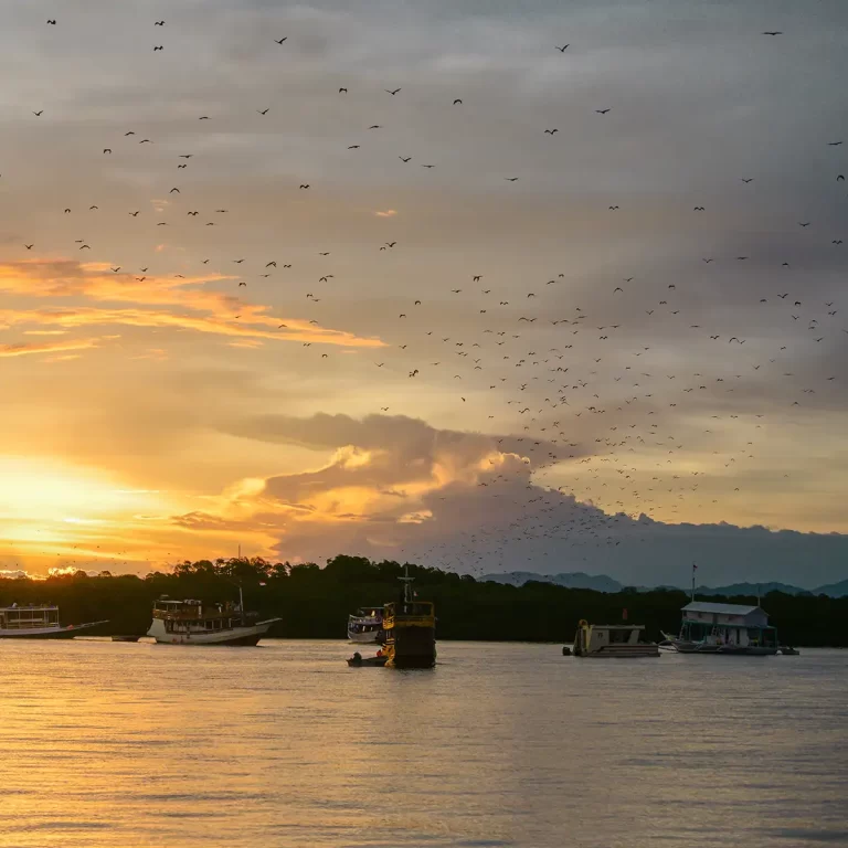 8 Tempat Menikmati Sunset di Labuan Bajo dengan View Terbaik