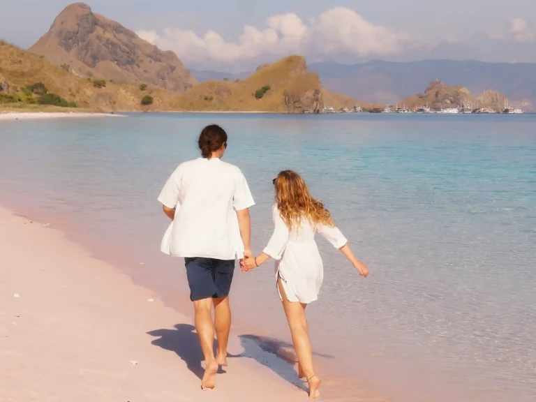 Rekomendasi Ide Outfit Liburan di Labuan Bajo