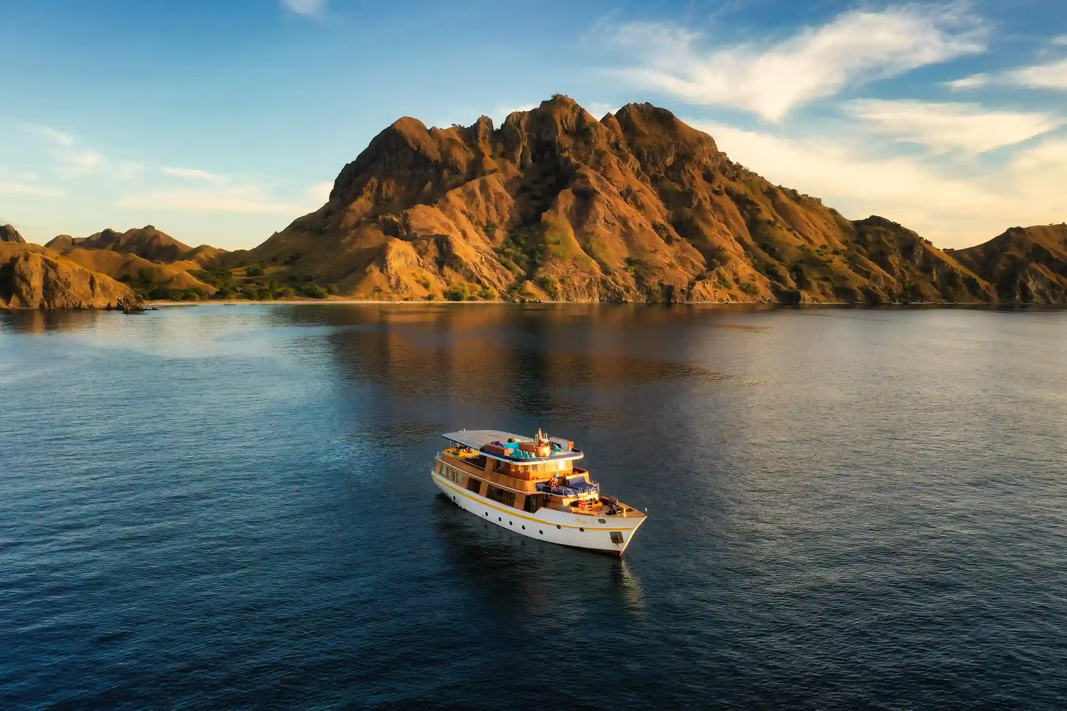 Sailing Komodo