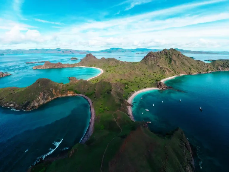 Mengenal Konsep Ekowisata di Taman Nasional Komodo