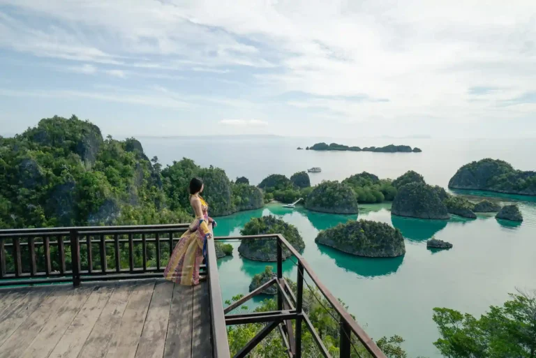 Ekowisata di Raja Ampat: Liburan Unik Sambil Menjaga Kelestarian Alam dan Budaya