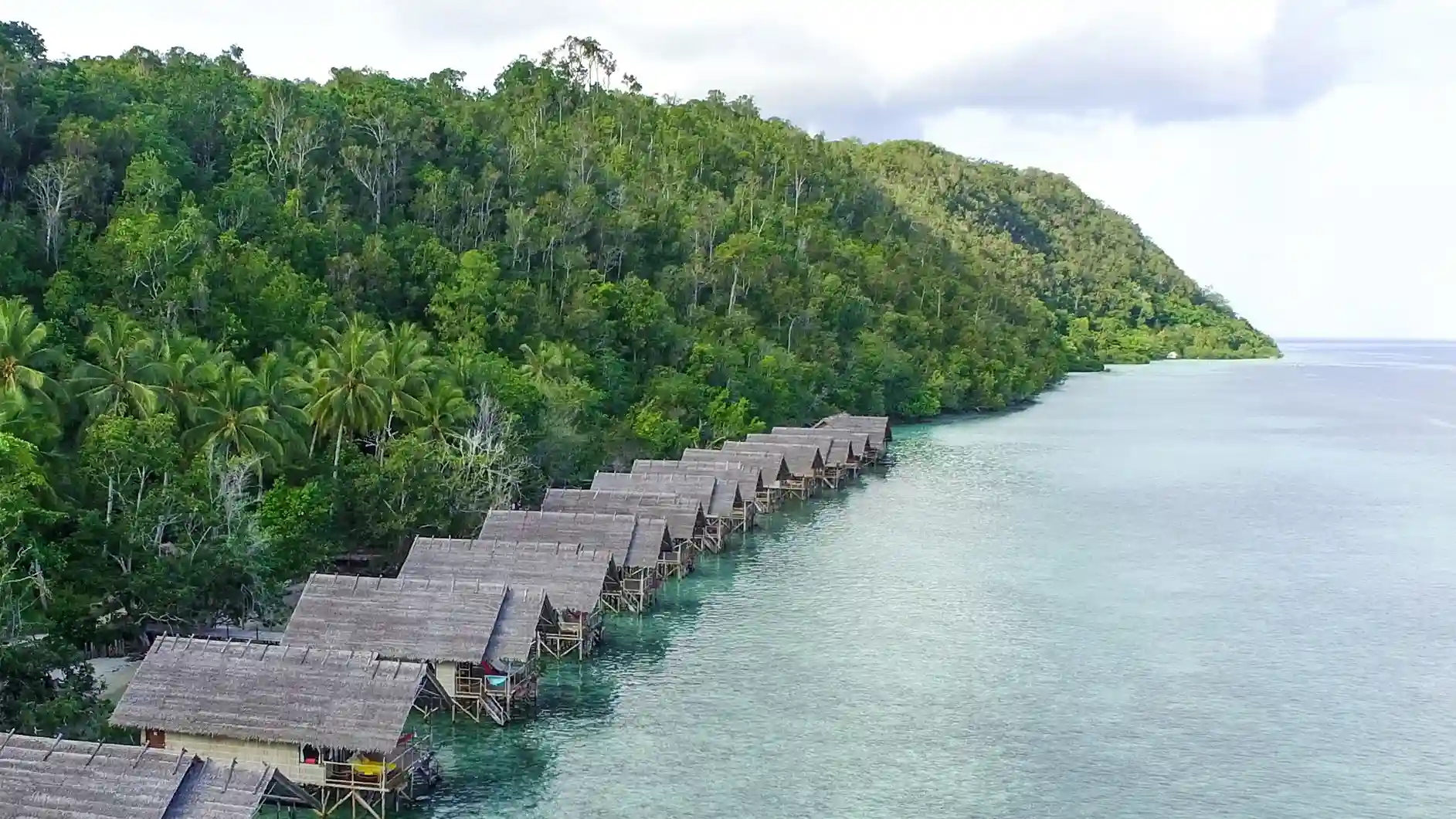 Desa Sauwandarek Raja Ampat