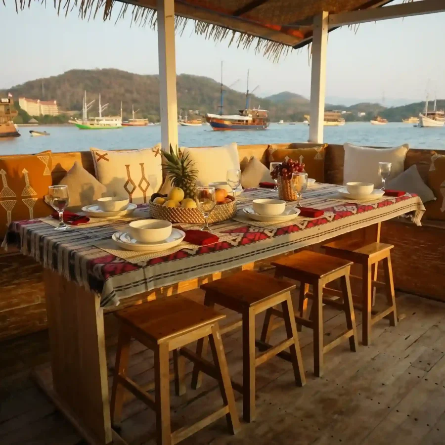 Dua Liveaboard Outdoor Dining Area | Komodo Trip | Indonesia Juara Trip