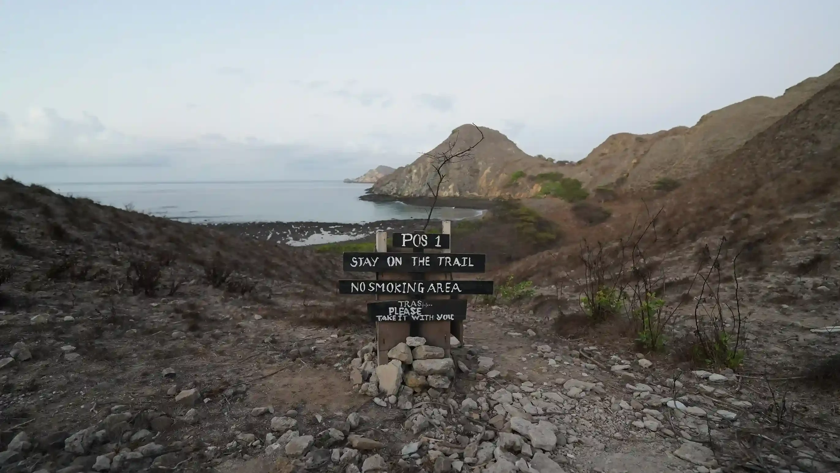 Pos 1 Pulau Padar | IndonesiaJuara Trip