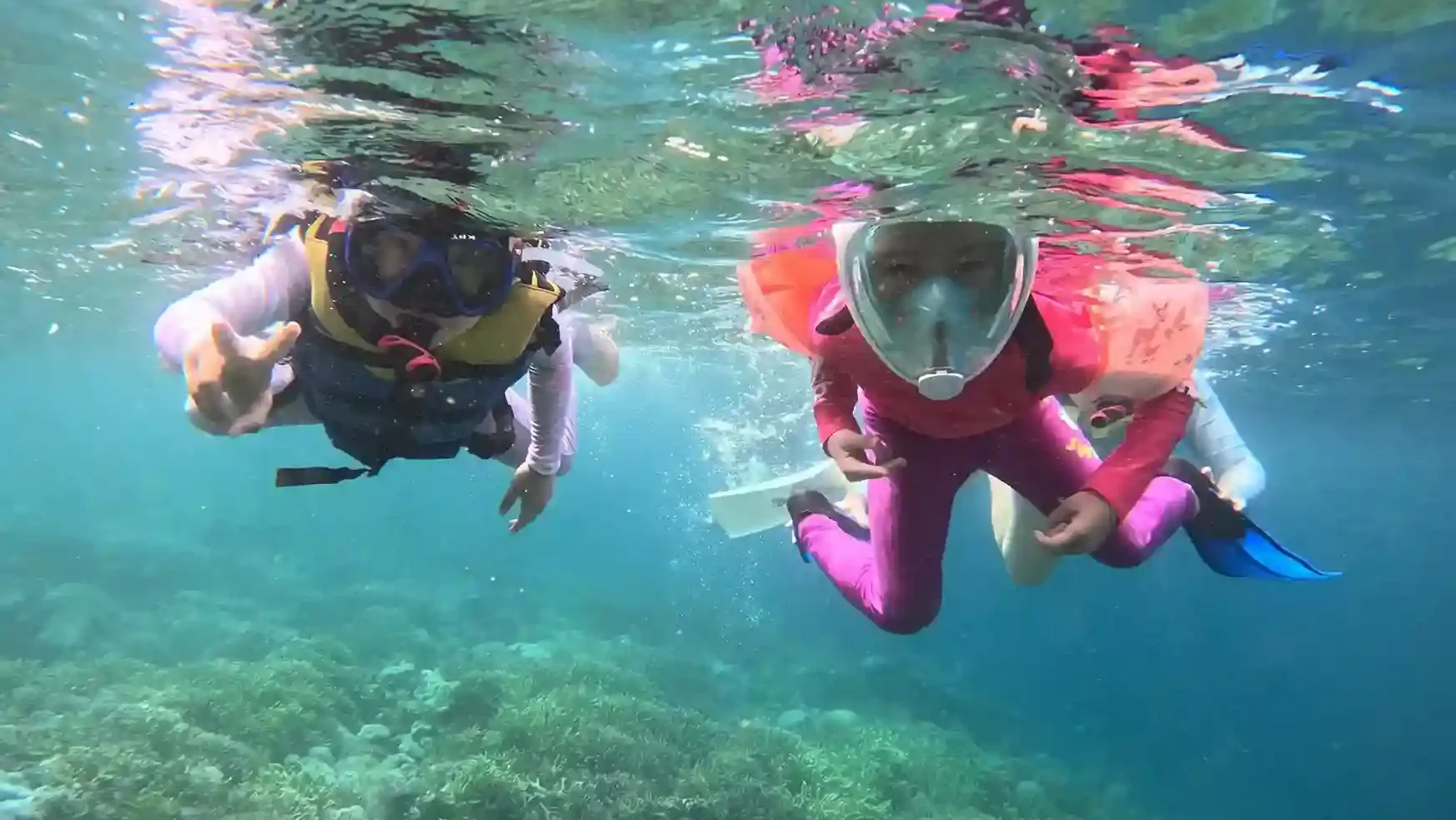 Anak-anak snorkeling di Labuan Bajo | IndonesiaJuara Trip