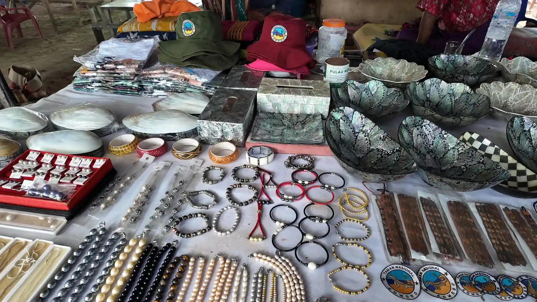 Pernak Pernik Mutiara | Indonesia Juara Trip