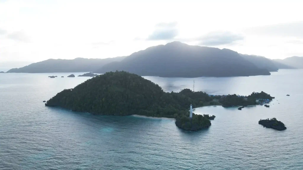 Labengki Sombori Island | IndonesiaJuara Trip