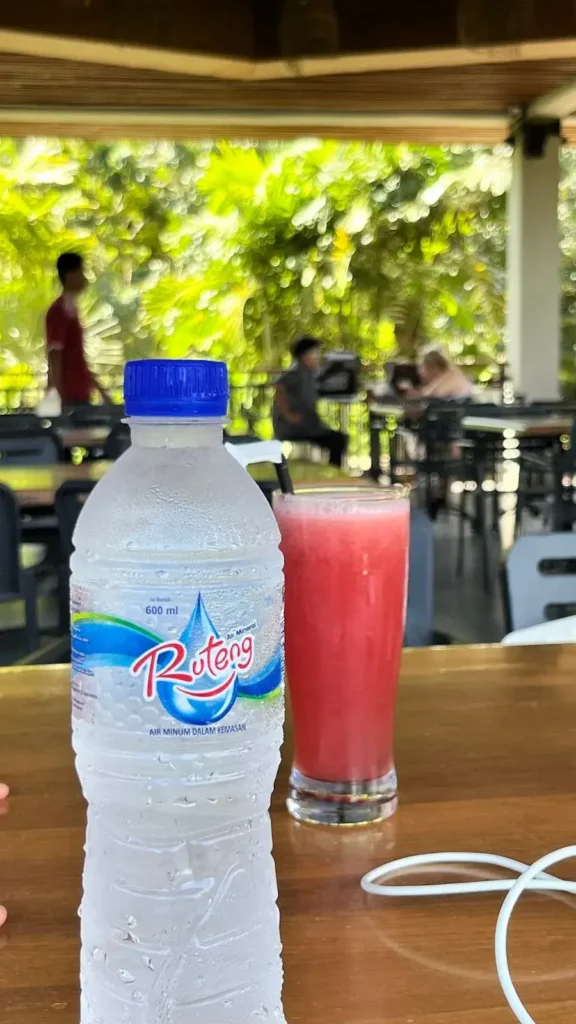 Makanan di Restoran Mai Ceng Go