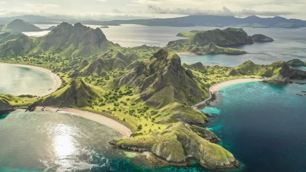 Musim hujan di Labuan Bajo | Padar Island | Indonesia Juara Trip