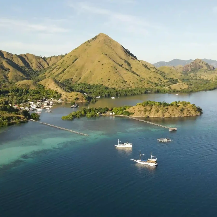 Tips untuk menikmati labuan bajo di musim hujan | Indonesia Juara Trip