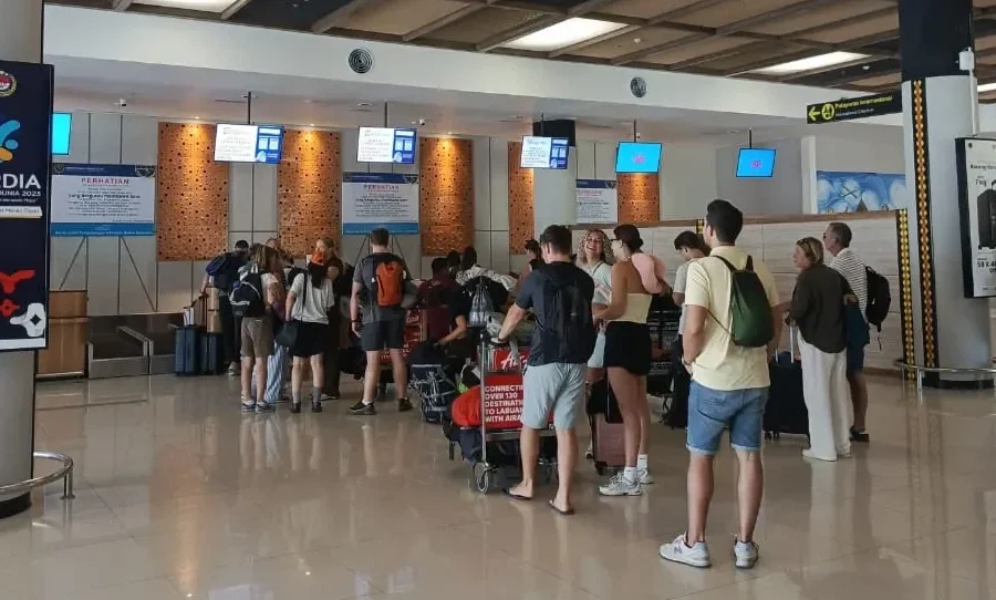 Penerbangan Labuan Bajo Pasca Letusan Gunung Lewotobi | IndonesiaJuara Trip
