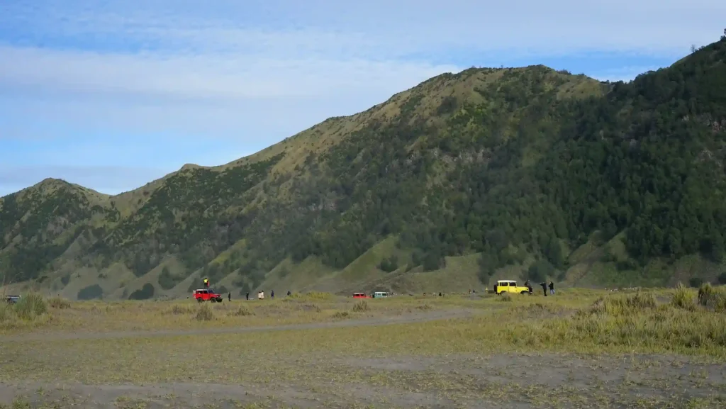 Bukit Teletubbies Bromo | IndonesiaJuara Trip
