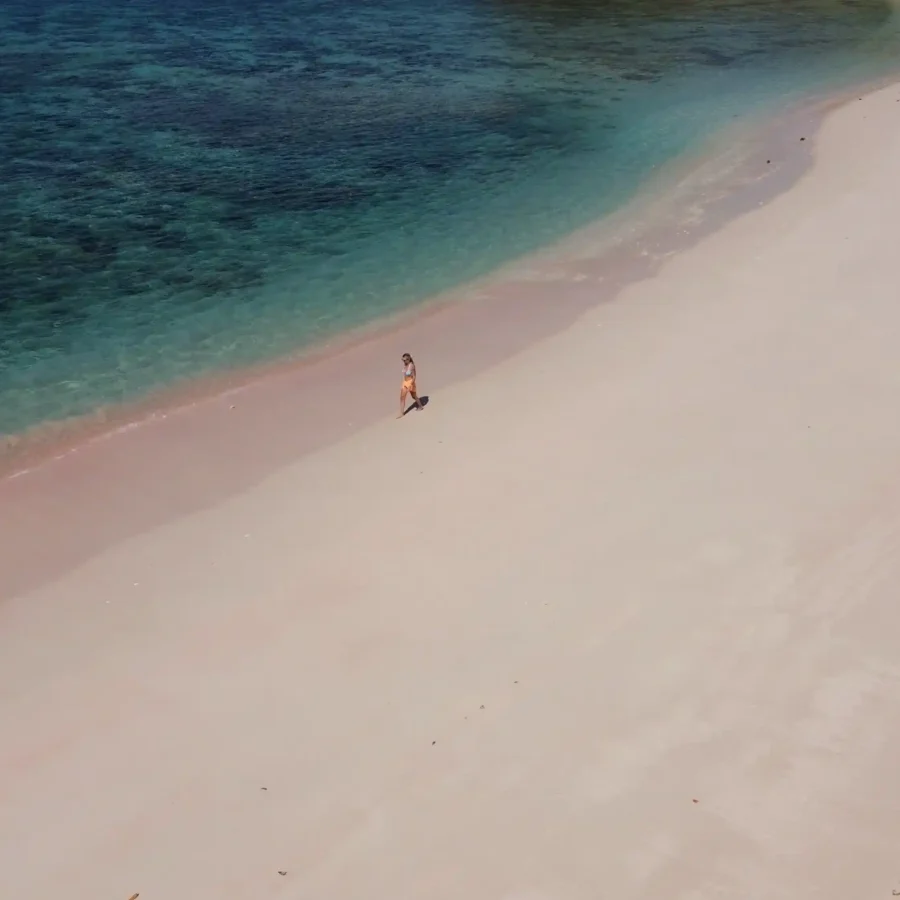 Long Beach Labuan Bajo | Labuan Bajo Tour | IndonesiaJuara Trip