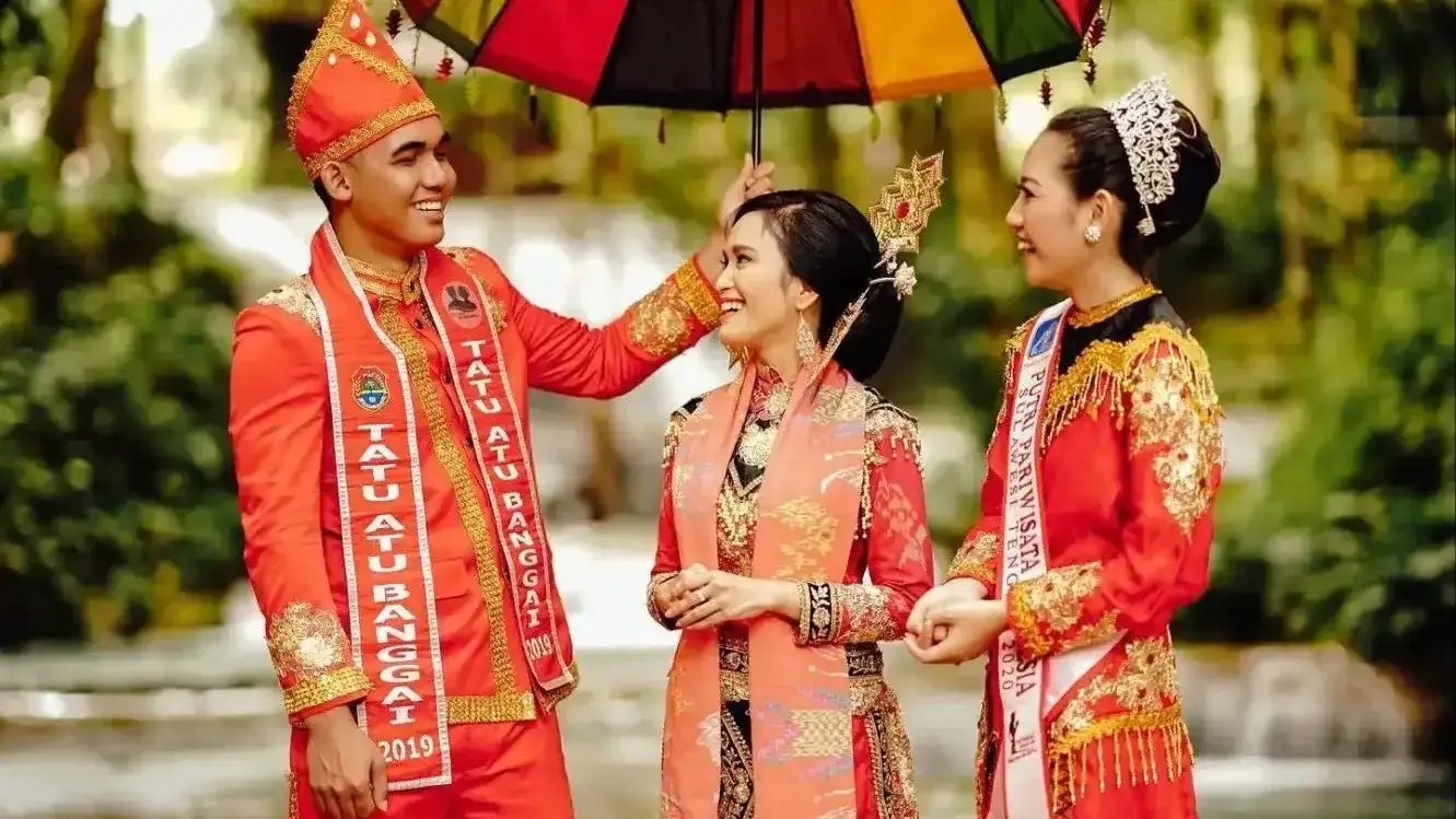 Suku Saluan Luwuk Banggai (Source: jadesta.kemenparekraf.go.id)