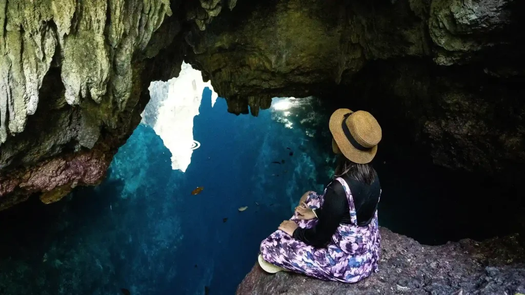Goa Hajimangku Derawan | Derawan Tour | IndonesiaJuara Trip