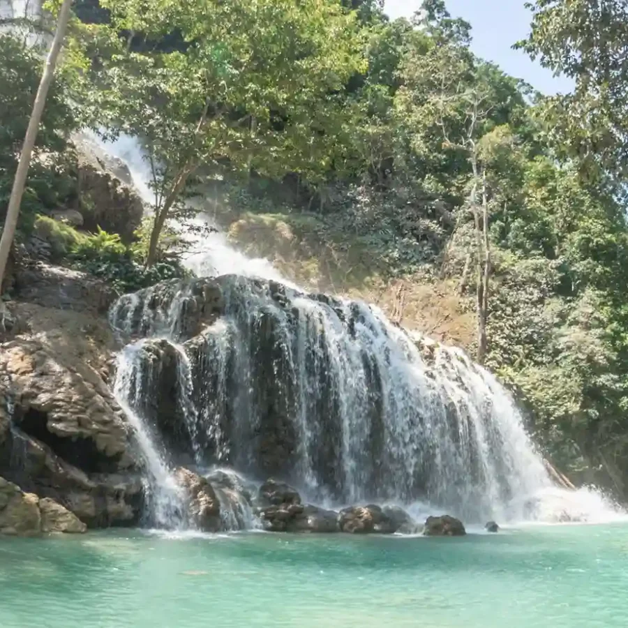 Air Terjun Lapopu | Air Terjun di Indonesia | IndonesiaJuara Trip