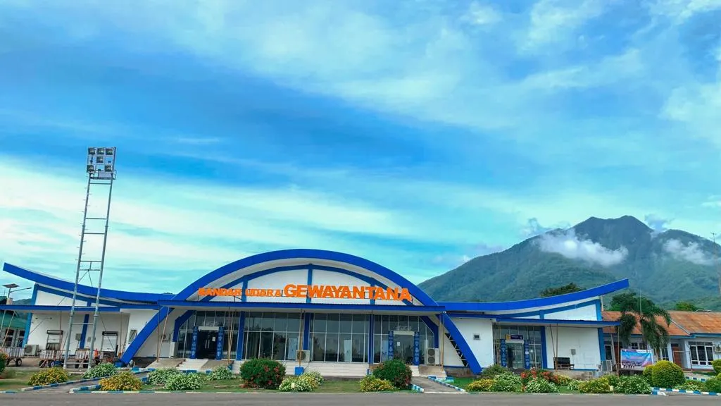 Bandara Gewayantana Larantuka | Bandara di Flores | (Source: hubud.kemenhub.go.id)
