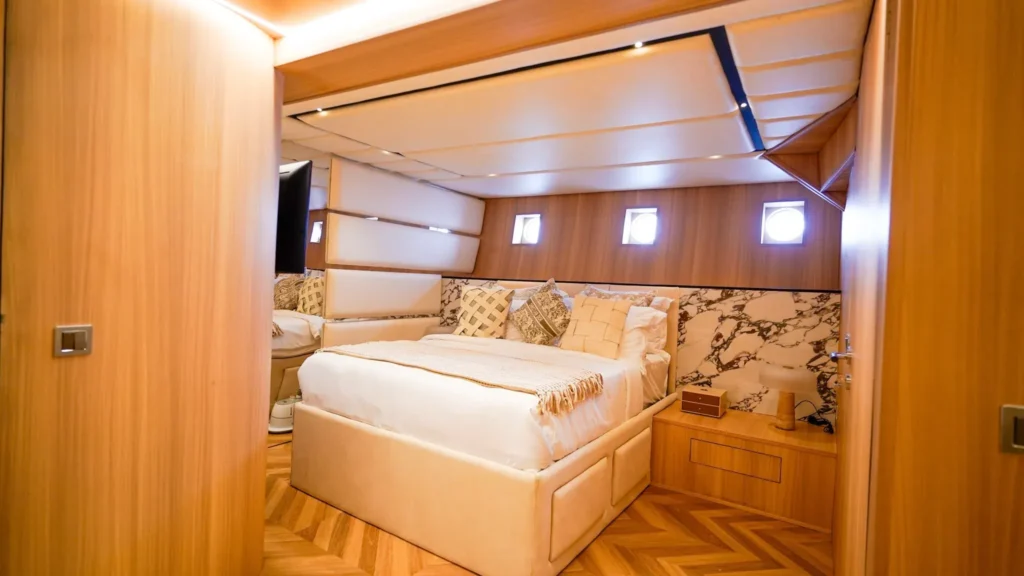 Kayra Lower Cabin 1 | Kayra Phinisi Yacht | IndonesiaJuara Trip