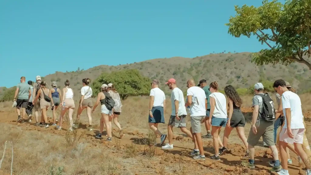 Trekking di Pulau Komodo | Labuan Bajo Tour | IndonesiaJuara Trip